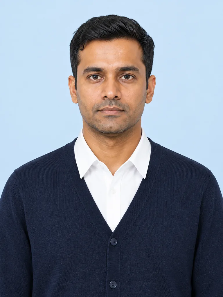 Navy Fine-Knit Cardigan ID Photo